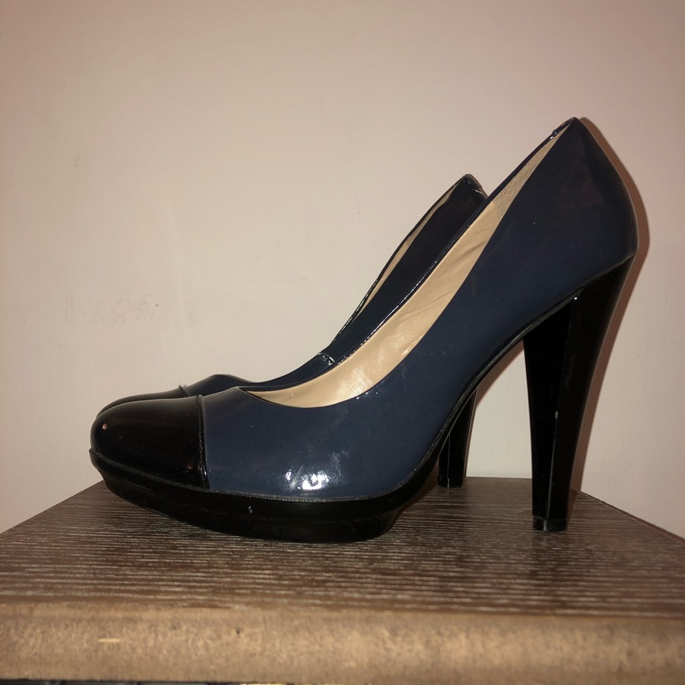 Women's Black/Blue Patent Heels Nine West Size 7M